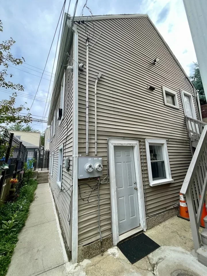 1BR House for Rent in Chicago, IL