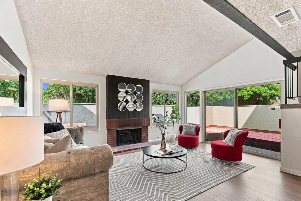 4BR Townhouse for Sale in Santa Clara, CA