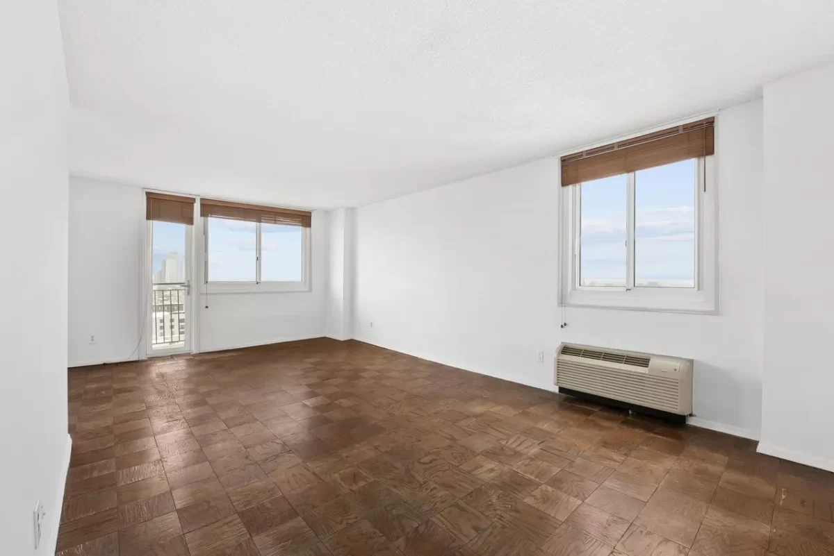 2BR Condo for Sale in Union City, NJ