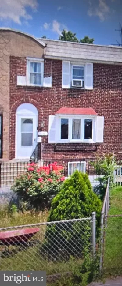 2BR Townhouse for Sale in Camden, NJ