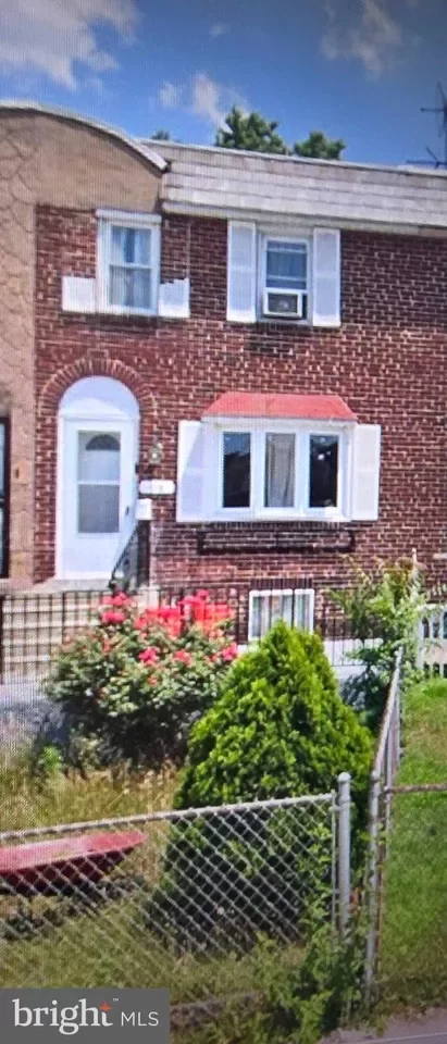 2BR Townhouse for Sale in Camden, NJ