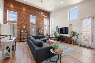 3BR Condo for Sale in Dallas, TX