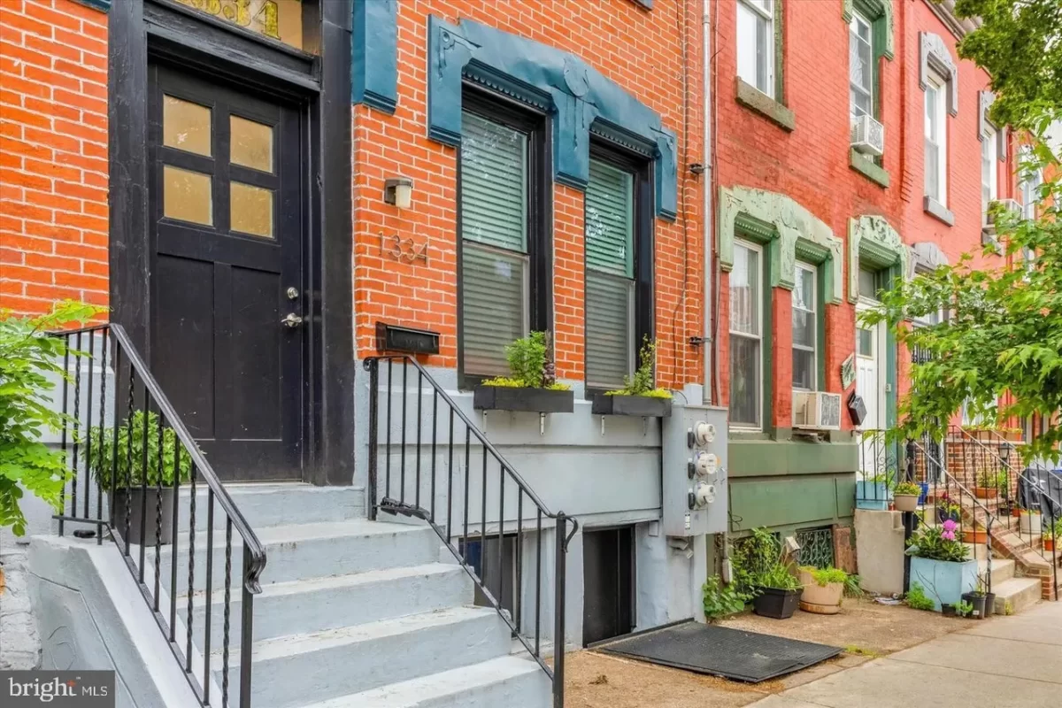 2BR Townhouse for Rent in Philadelphia, PA