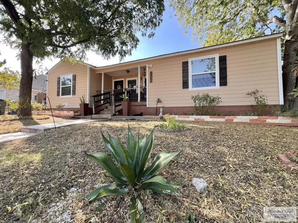 3BR House for Sale in Dallas, TX