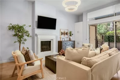 2BR Condo for Sale in Pasadena, CA
