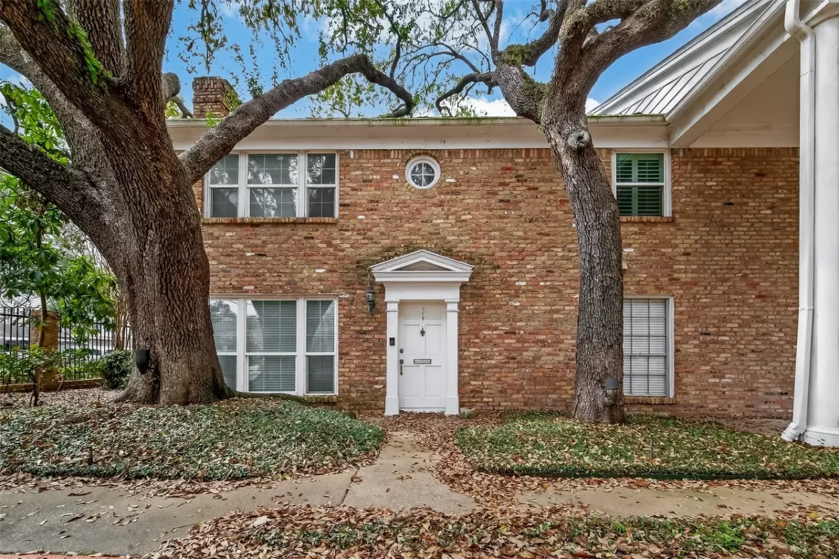 2BR Condo for Sale in Houston, TX