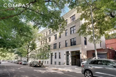 Condo for Sale in Brooklyn, NY