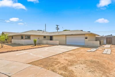 4BR House for Sale in Glendale, AZ