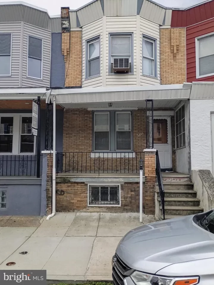 3BR Townhouse for Sale in Philadelphia, PA