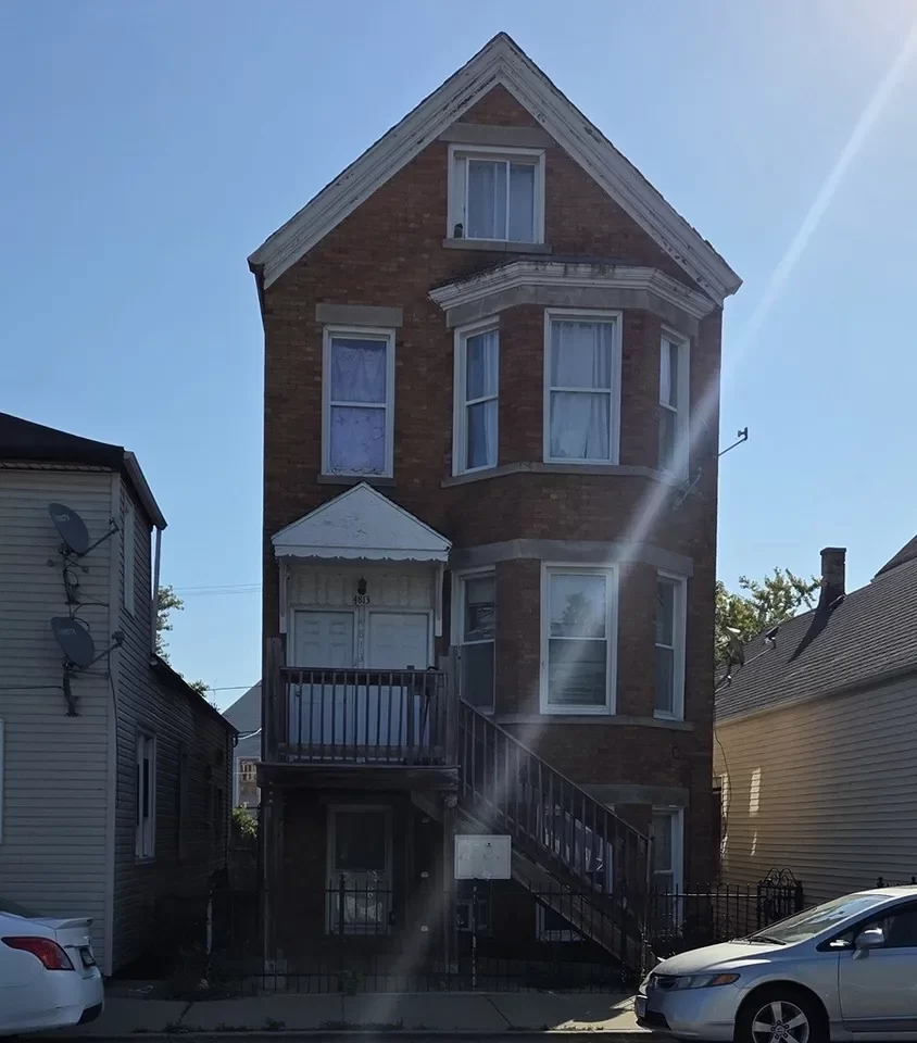 12BR Multi-Family for Sale in Chicago, IL
