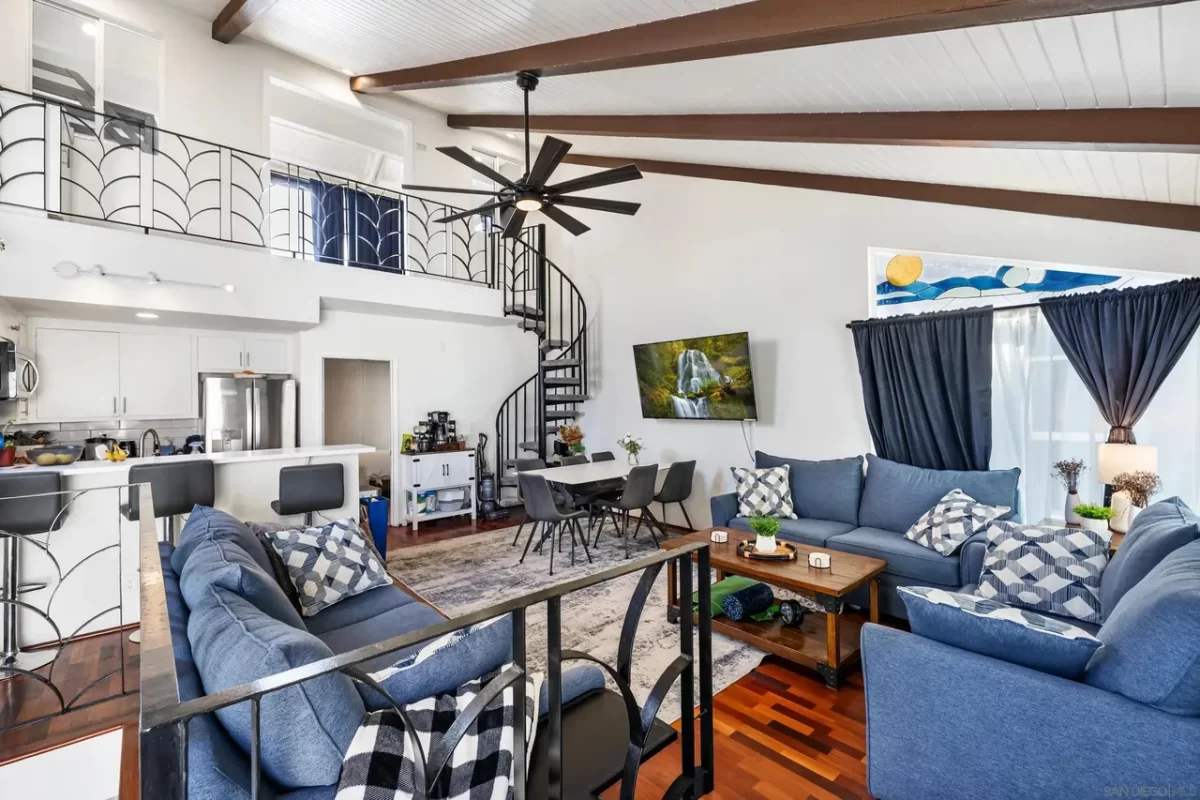 2BR House for Sale in San Diego, CA