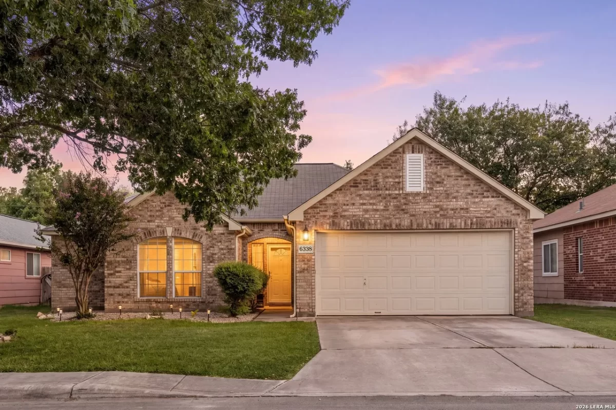 3BR House for Sale in San Antonio, TX