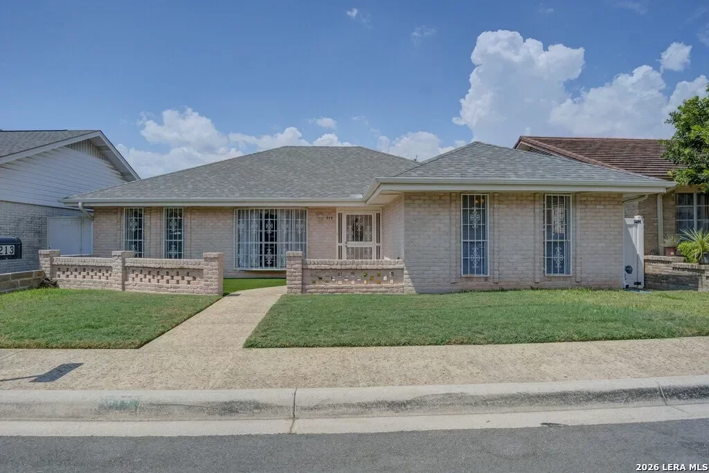 3BR House for Sale in Windcrest, TX