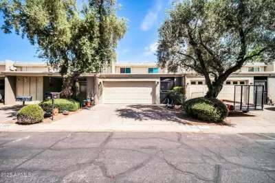 3BR Townhouse for Sale in Phoenix, AZ