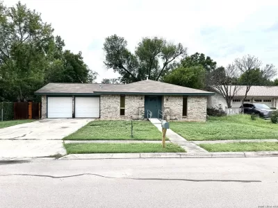 3BR House for Sale in San Antonio, TX