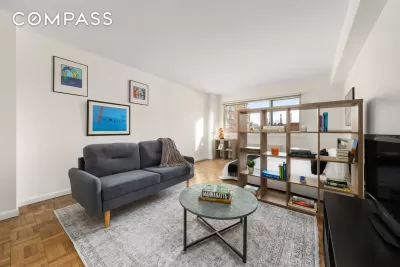 Condo for Sale in Manhattan, NY
