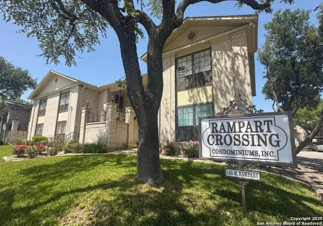 2BR House for Rent in San Antonio, TX