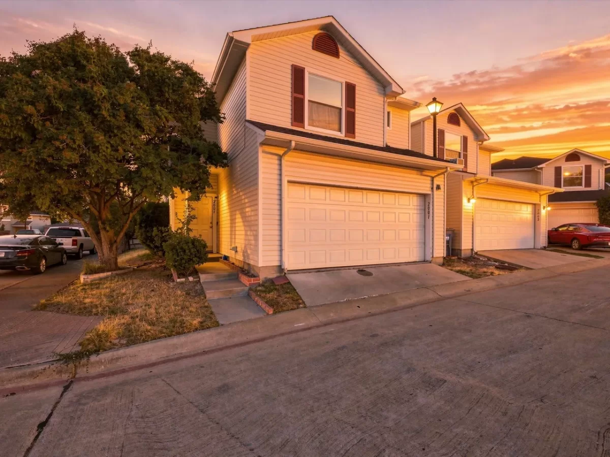 3BR House for Sale in Dallas, TX