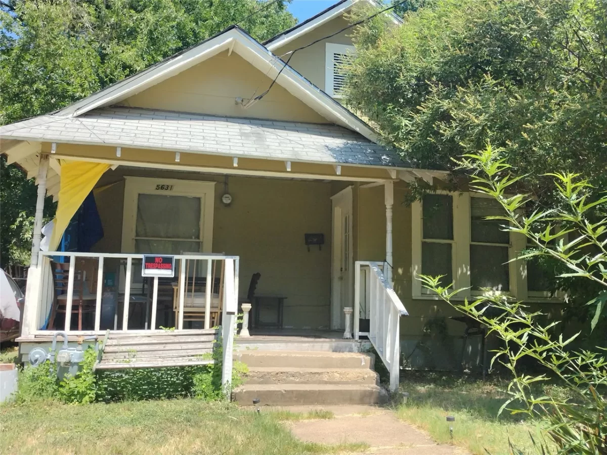 2BR House for Sale in Dallas, TX