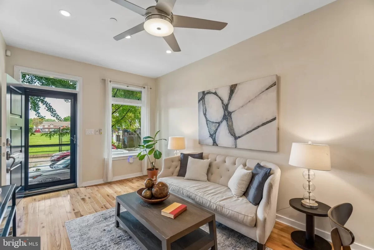 3BR Townhouse for Sale in Philadelphia, PA