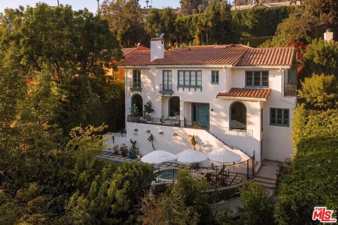 5BR House for Sale in Los Angeles, CA