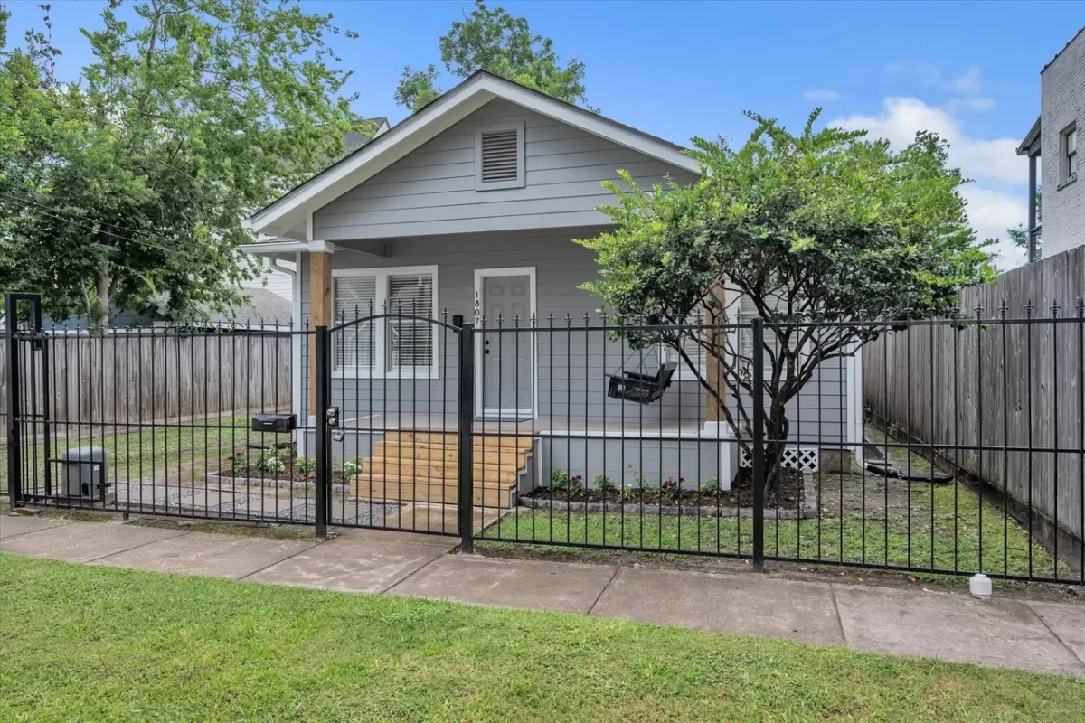 3BR House for Sale in Houston, TX