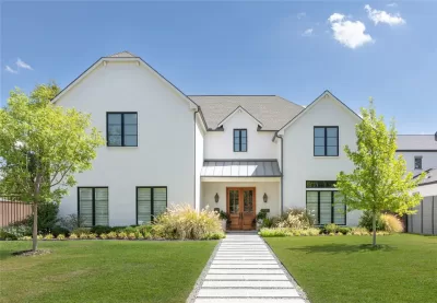 4BR House for Sale in Dallas, TX