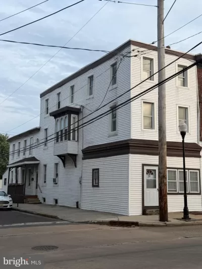 5BR Townhouse for Sale in Gloucester City, NJ