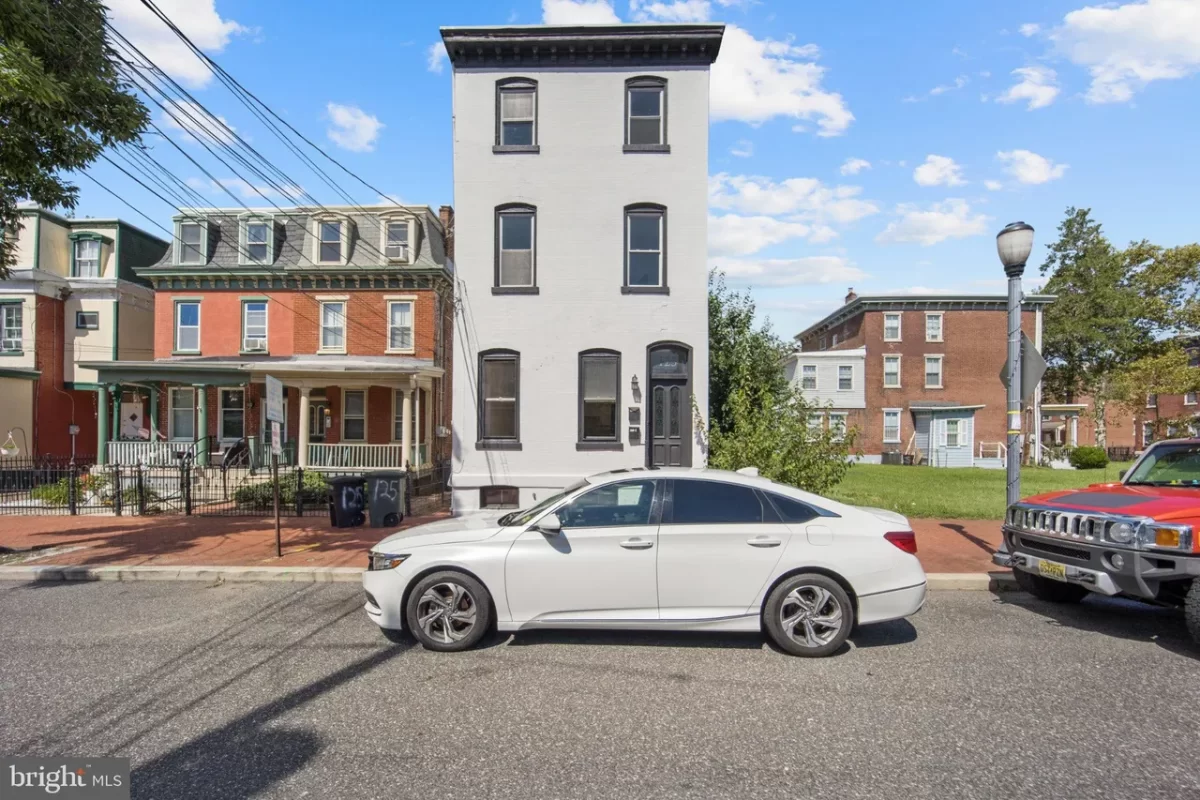 Multi-Family for Sale in Camden, NJ