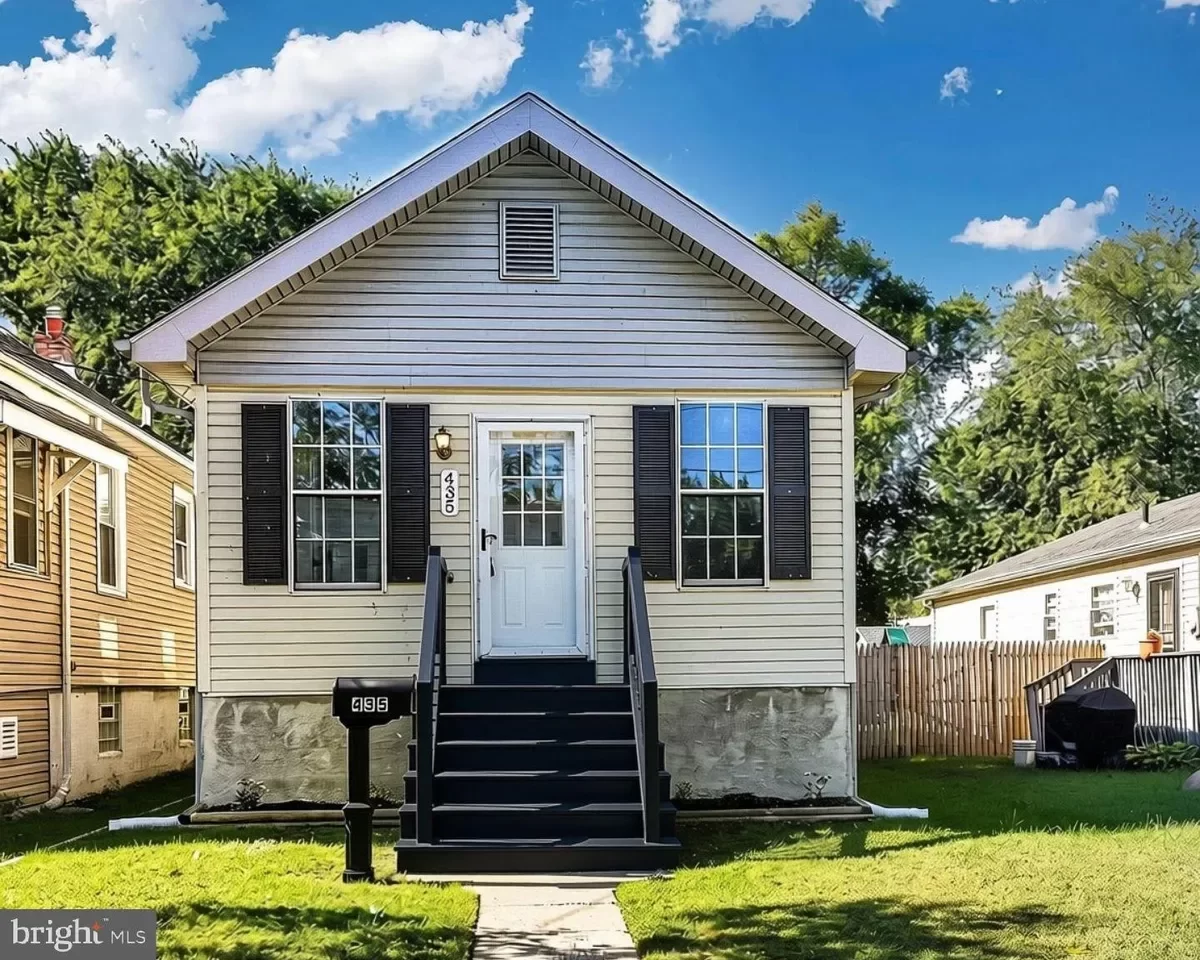 2BR House for Sale in Pennsauken, NJ