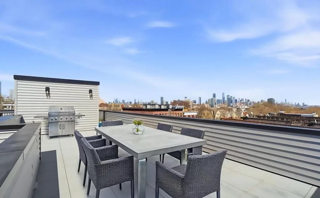 3BR Condo for Sale in Jersey City, NJ