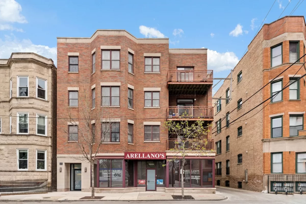 2BR House for Rent in Chicago, IL