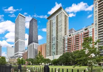 3BR Condo for Sale in Chicago, IL