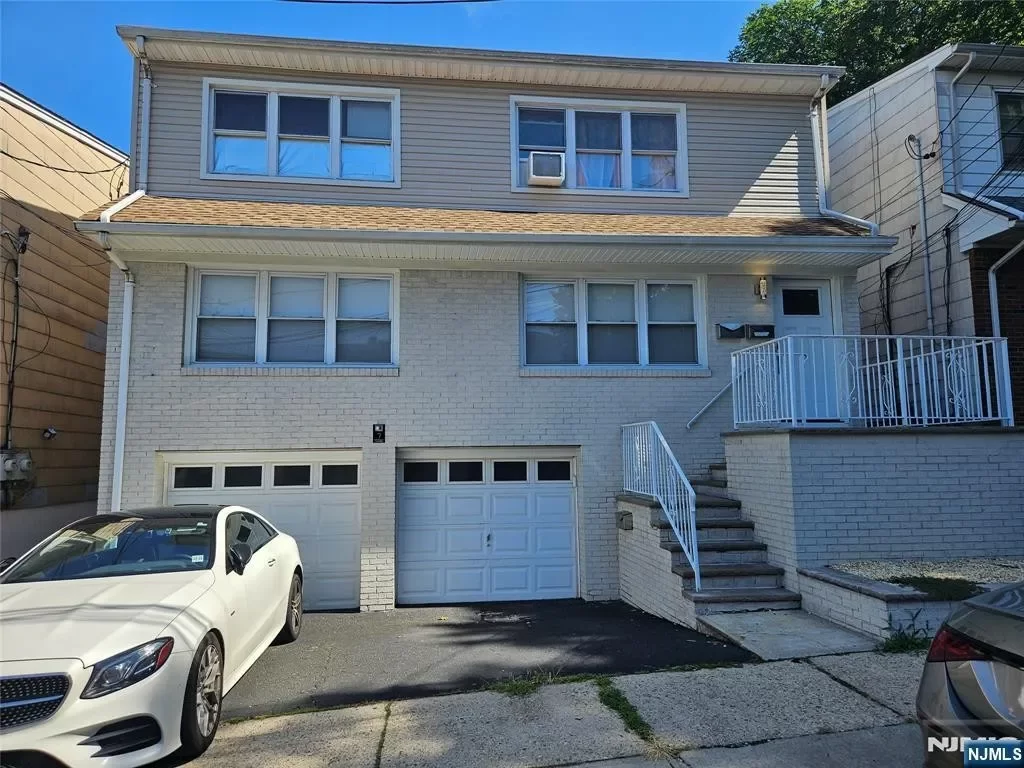 2BR Multi-Family for Rent in Fairview, NJ