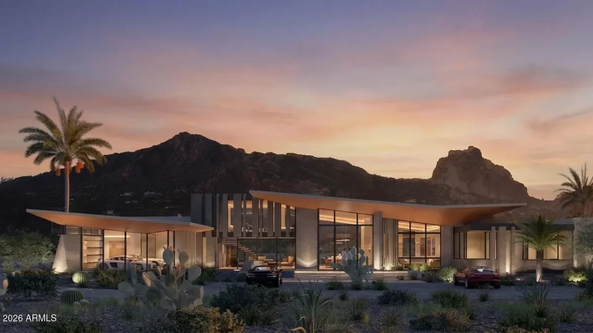 4BR House for Sale in Paradise Valley, AZ