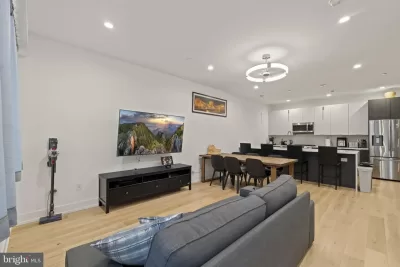 4BR Townhouse for Sale in Philadelphia, PA