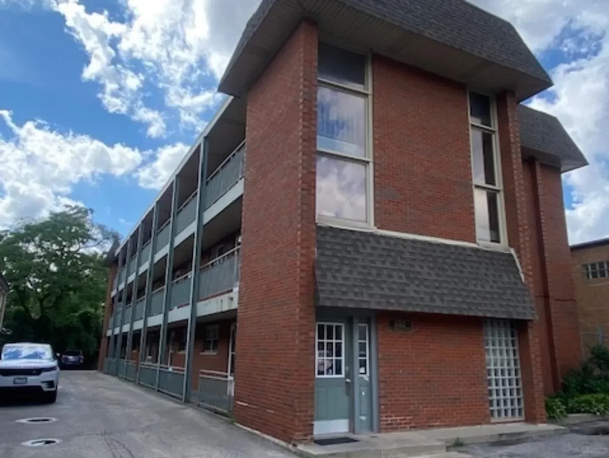 2BR Condo for Sale in Chicago, IL