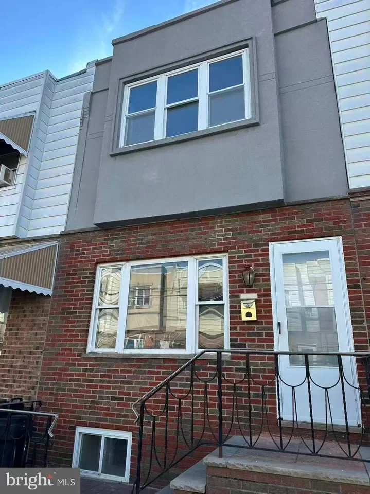 3BR Townhouse for Sale in Philadelphia, PA