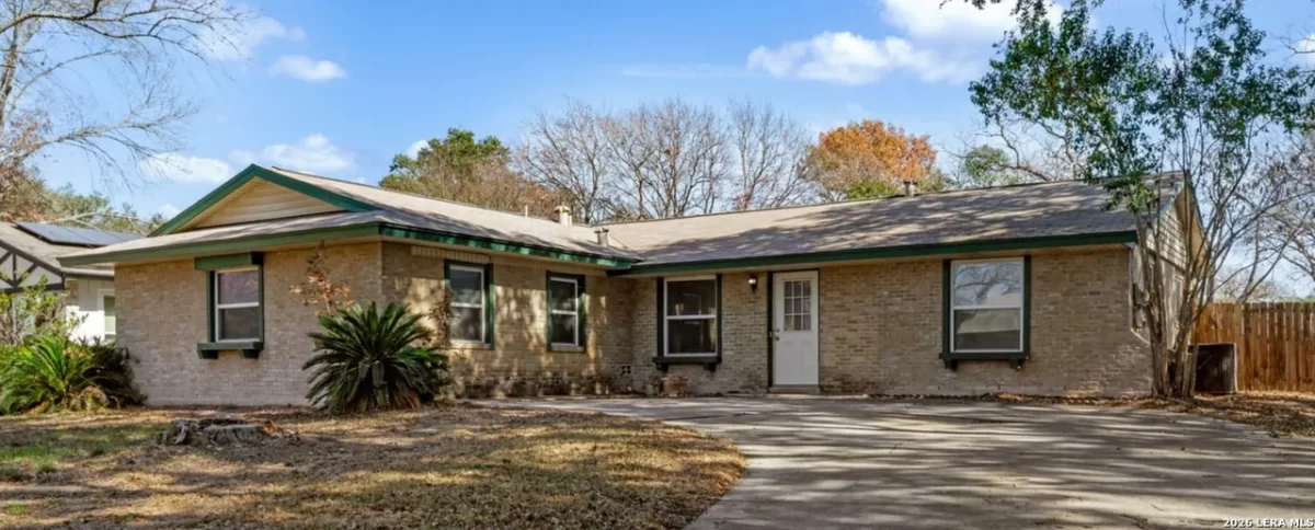 3BR House for Sale in Kirby, TX