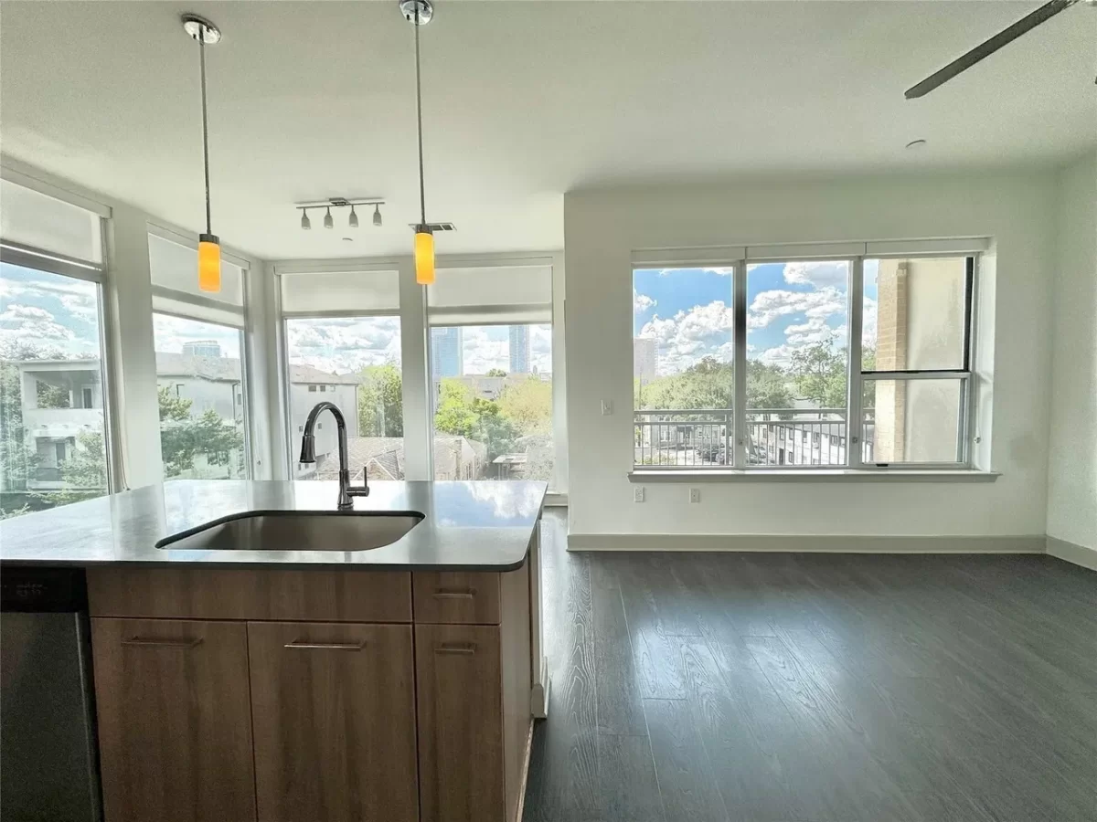 2BR Condo for Rent in Houston, TX