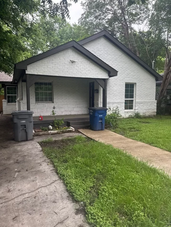 3BR House for Sale in Dallas, TX
