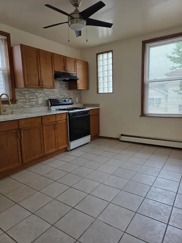 3BR Multi-Family for Rent in Jersey City, NJ