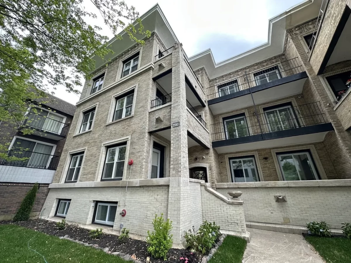2BR Condo for Rent in Chicago, IL
