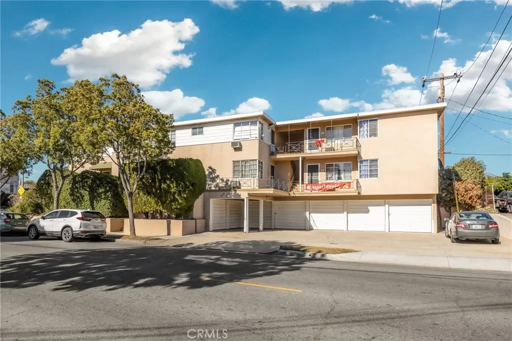 14BR Multi-Family for Sale in Alhambra, CA