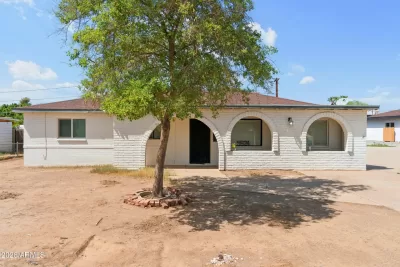 3BR House for Sale in Phoenix, AZ