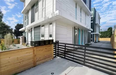 4BR House for Rent in Los Angeles, CA