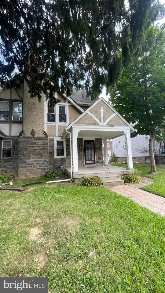 3BR Townhouse for Sale in Lansdowne, PA