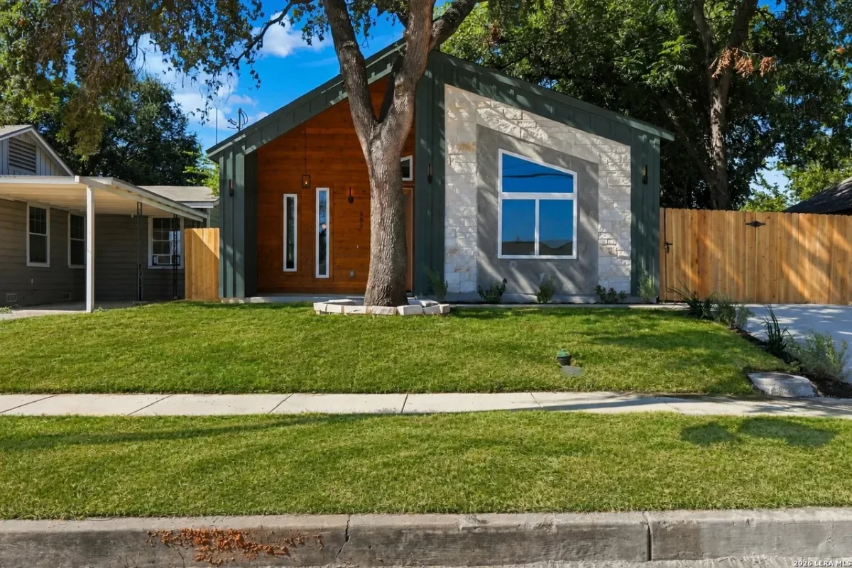 3BR House for Sale in San Antonio, TX