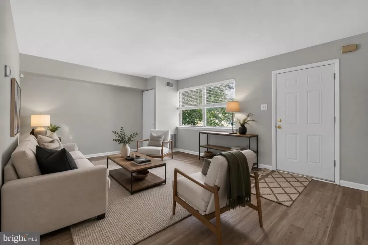 2BR Townhouse for Rent in Philadelphia, PA