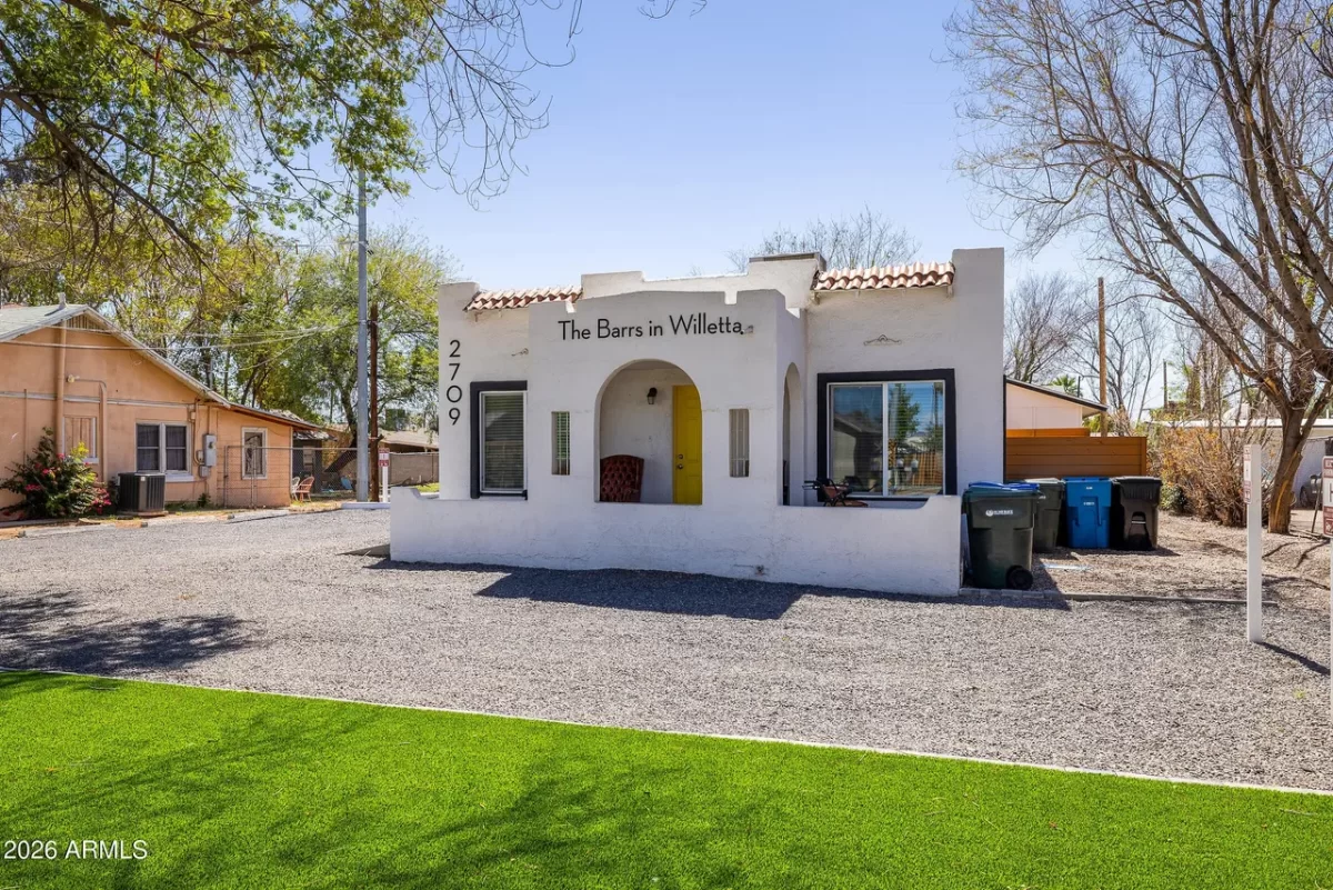 5BR Multi-Family for Sale in Phoenix, AZ